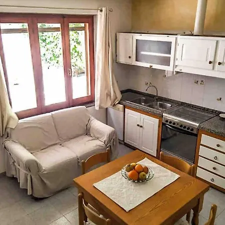 Casa Maddalenina Con Giardino, Vicino Al Mare! Appartamento