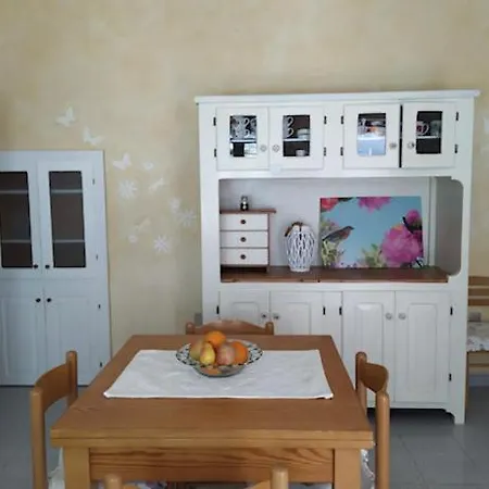 Casa Maddalenina Con Giardino, Vicino Al Mare!