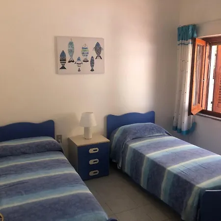 Appartamento Casa Maddalenina Con Giardino, Vicino Al Mare!